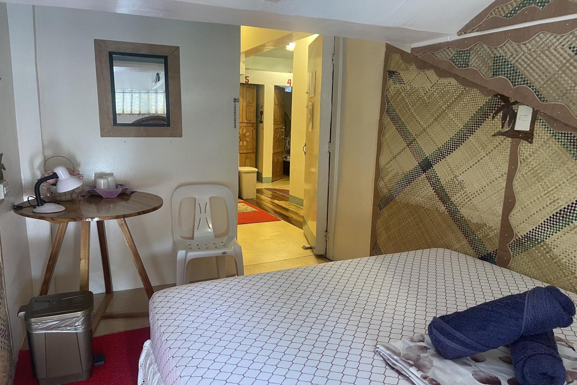 Balai Vivencio Hostel Puerto Princesa Zewnętrze zdjęcie
