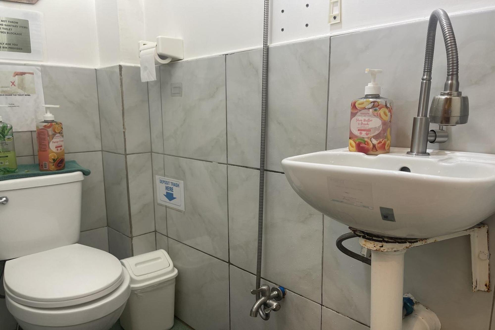 Balai Vivencio Hostel Puerto Princesa Zewnętrze zdjęcie