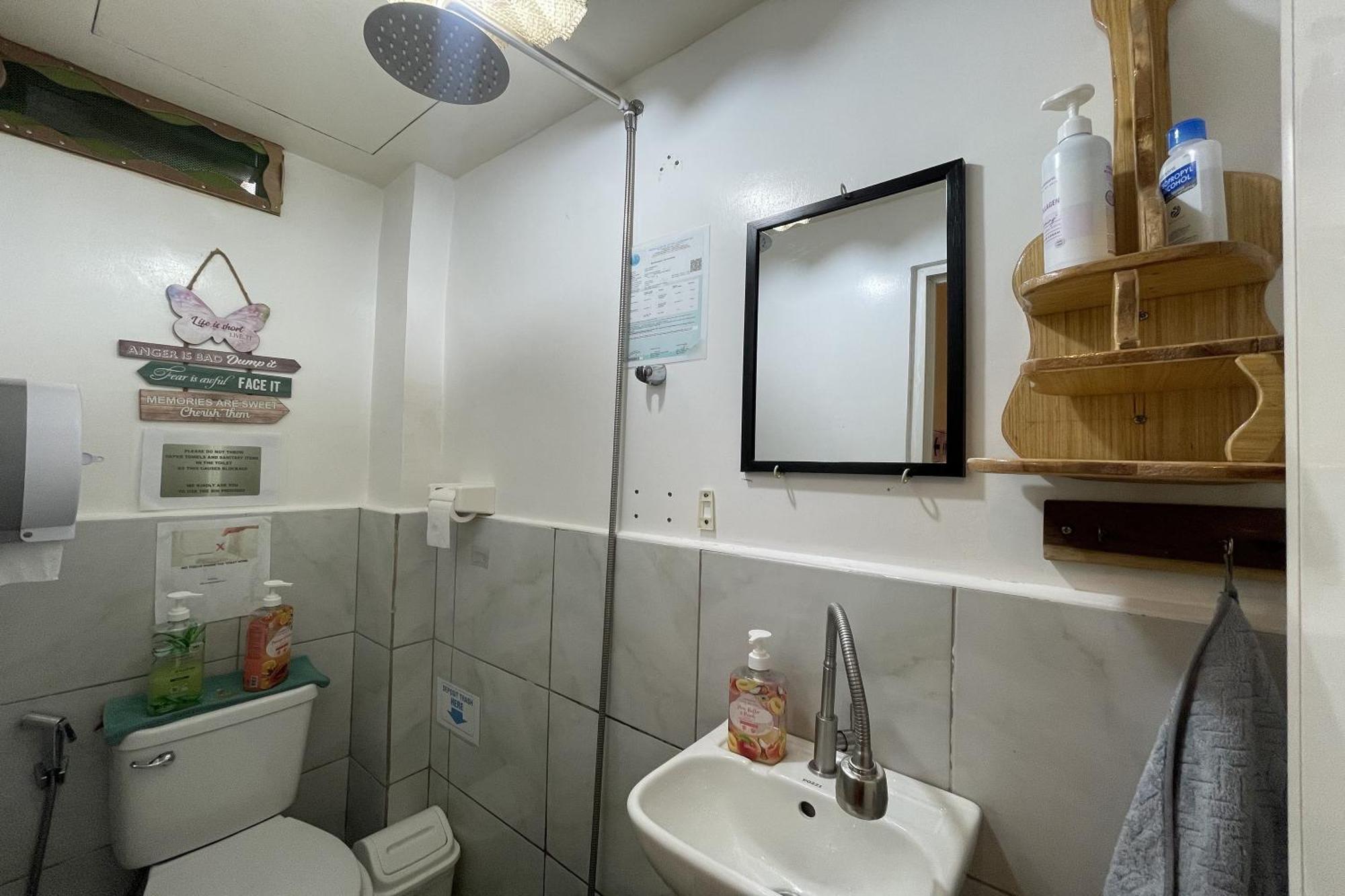 Balai Vivencio Hostel Puerto Princesa Zewnętrze zdjęcie