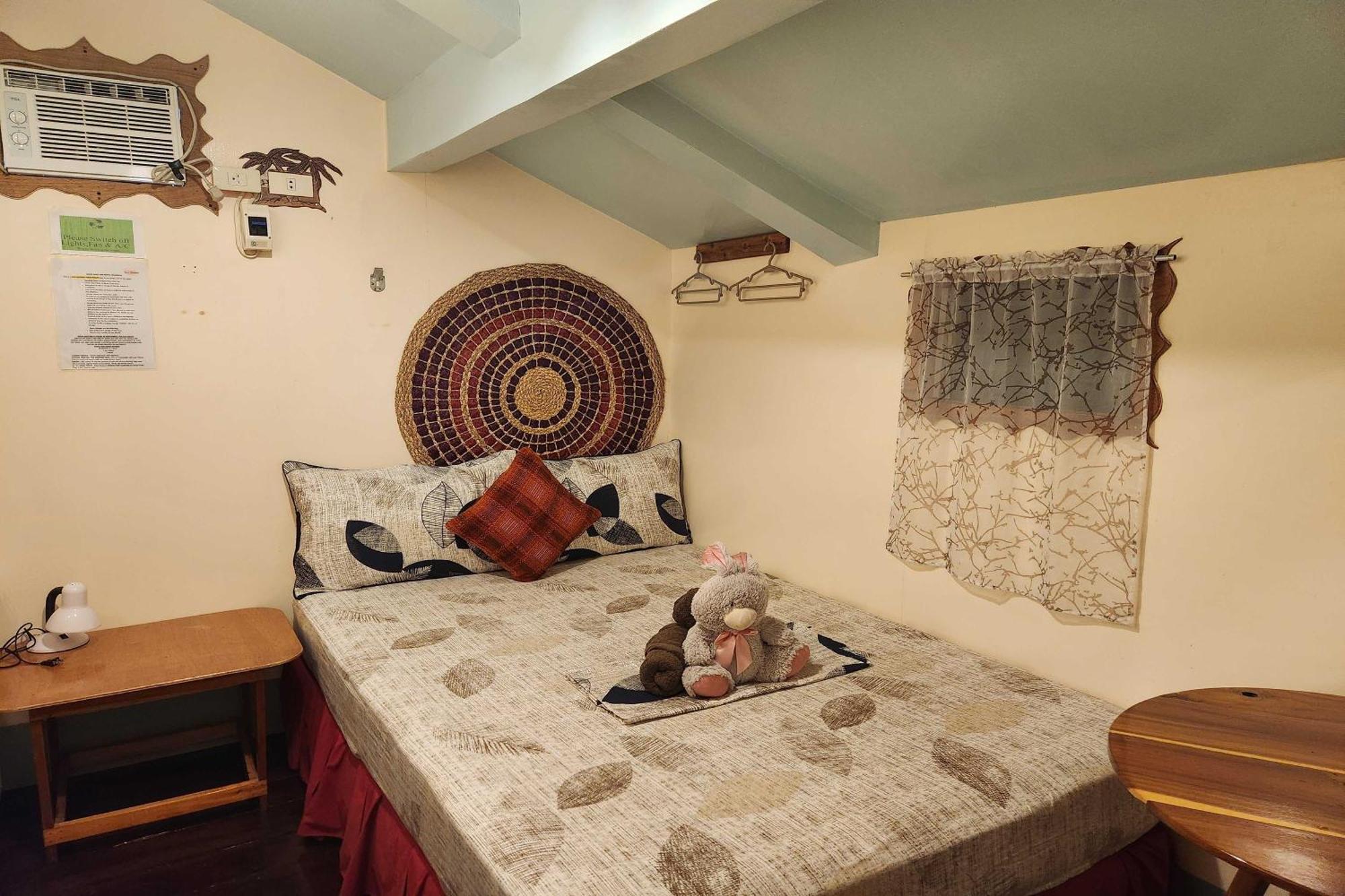 Balai Vivencio Hostel Puerto Princesa Zewnętrze zdjęcie